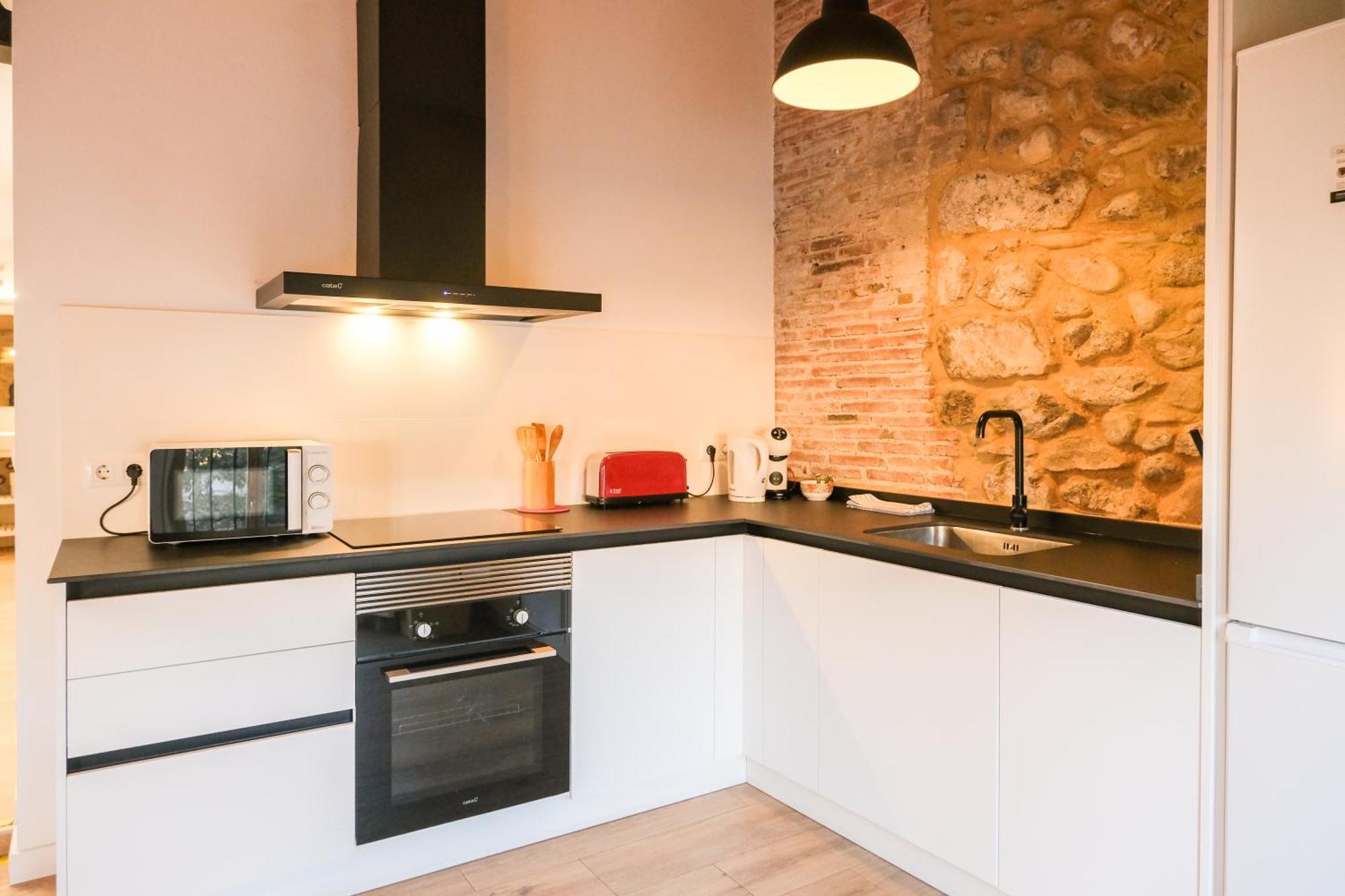 Ganganell Atic Apartamento Con Terraza En Besalu Besalú Exterior foto