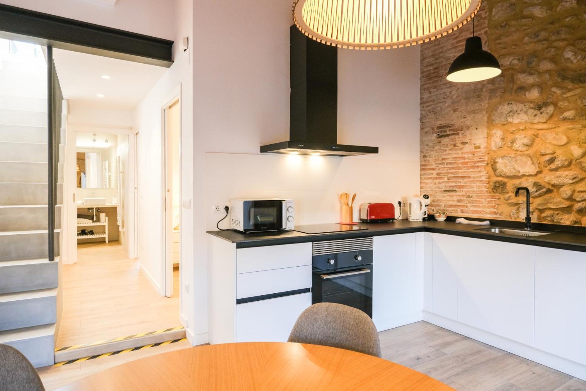 Ganganell Atic Apartamento Con Terraza En Besalu Besalú Exterior foto